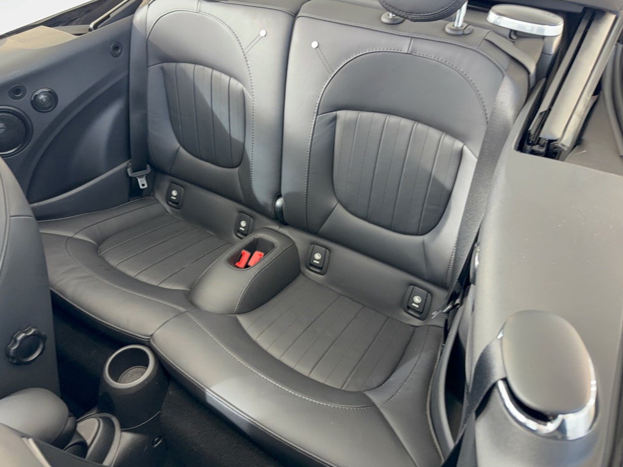 Used 2024 MINI Cooper S w/ Seaside Edition FWD image 25
