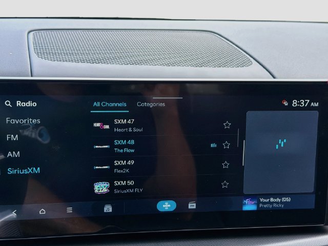 New 2027 Hyundai Santa Fe SE FWD image 14