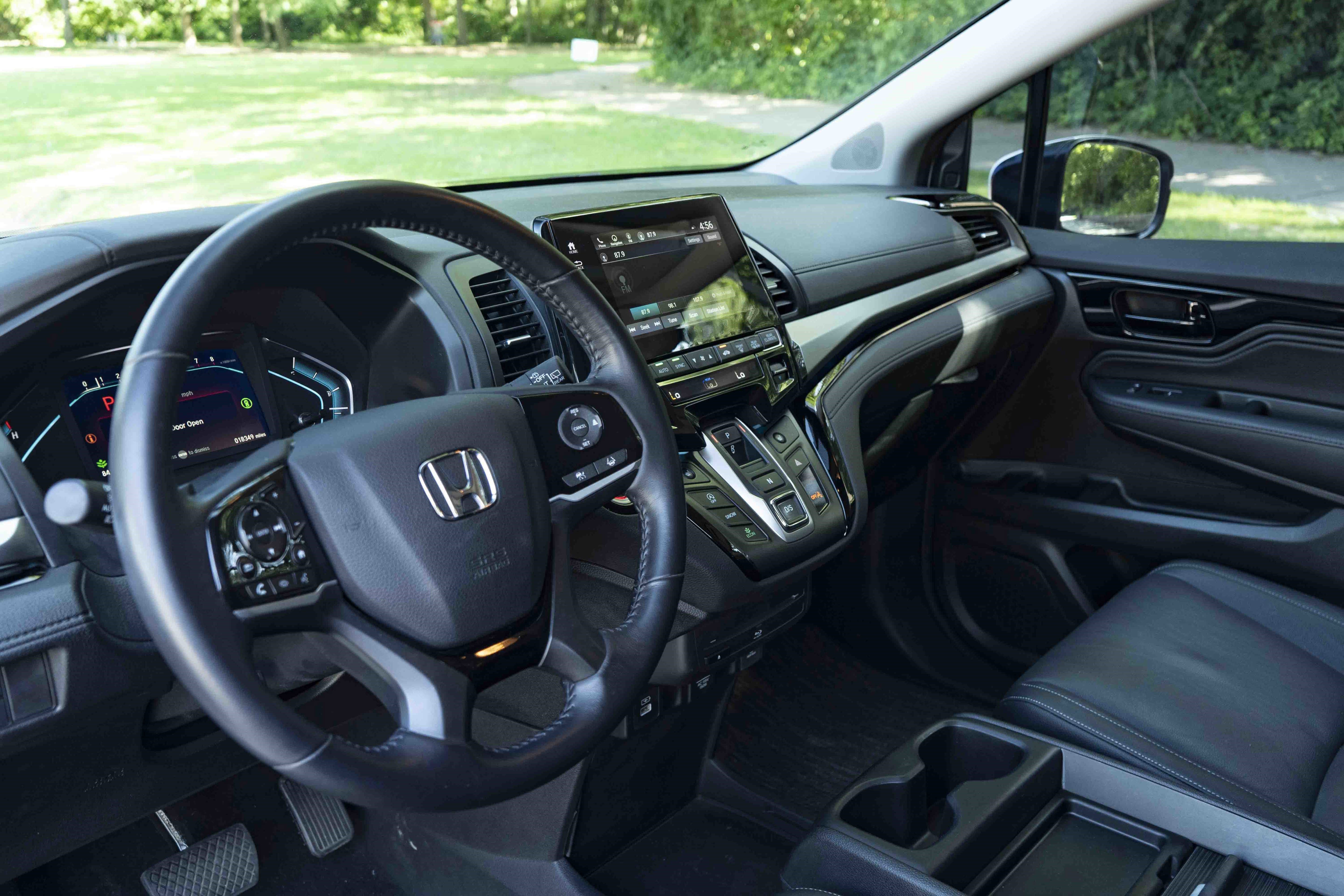 Used 2024 Honda Odyssey Touring image 16