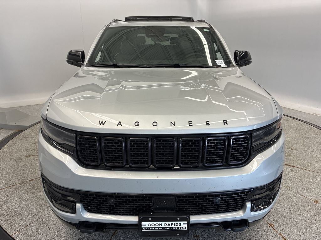 Used 2023 Jeep Wagoneer Series II AWD/4WD image 13