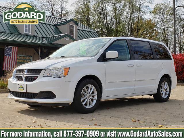 Used 2016 Dodge Grand Caravan SXT w/ Rear Park Assist Package FWD image 1