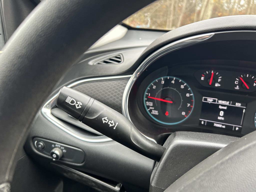 Used 2019 Chevrolet Malibu LT image 21