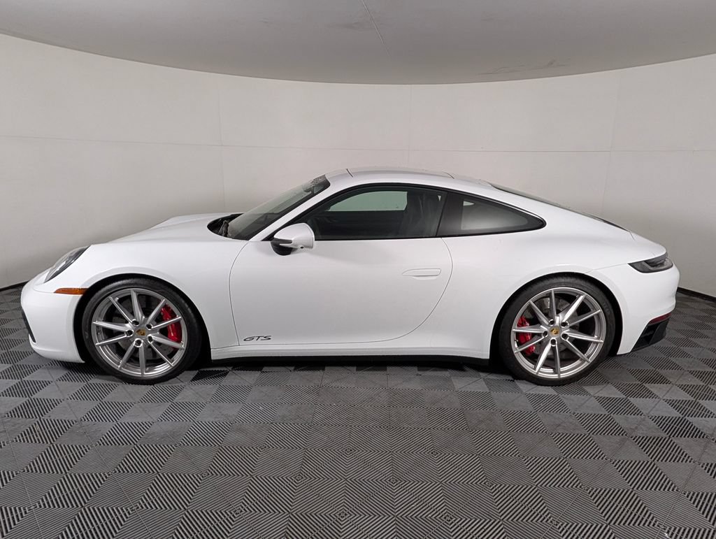 Certified 2023 Porsche 911 Carrera GTS RWD image 2