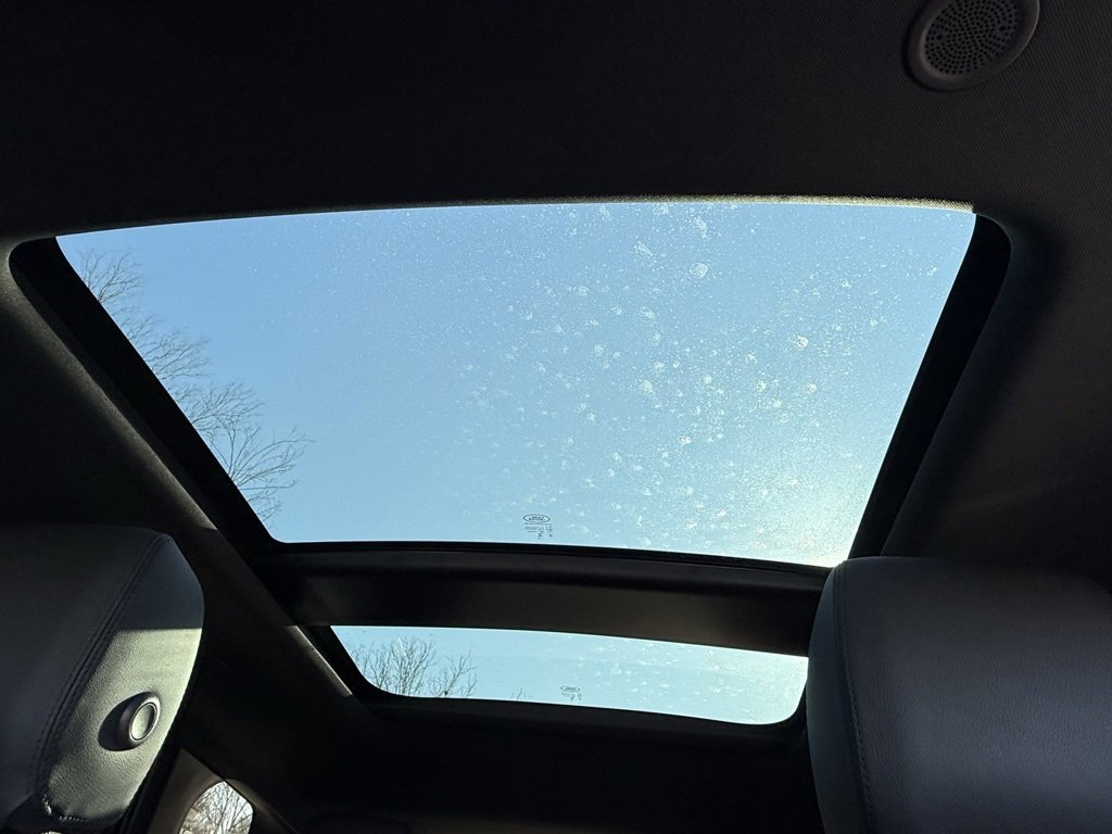 Certified 2026 Land Rover Range Rover Evoque Dynamic SE image 29