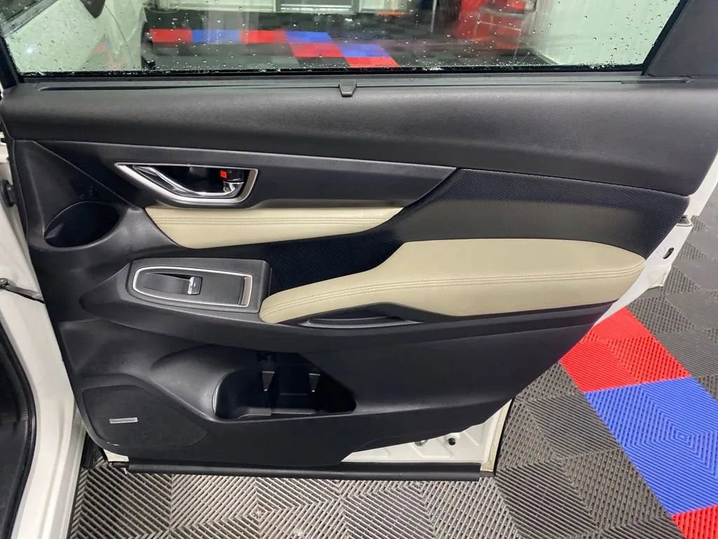 Used 2020 Subaru Ascent Limited w/ Technology Package image 10