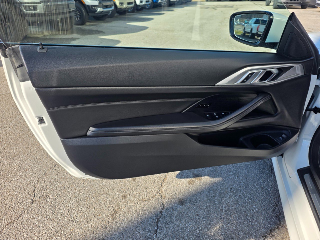 Used 2024 BMW 430i Convertible image 21