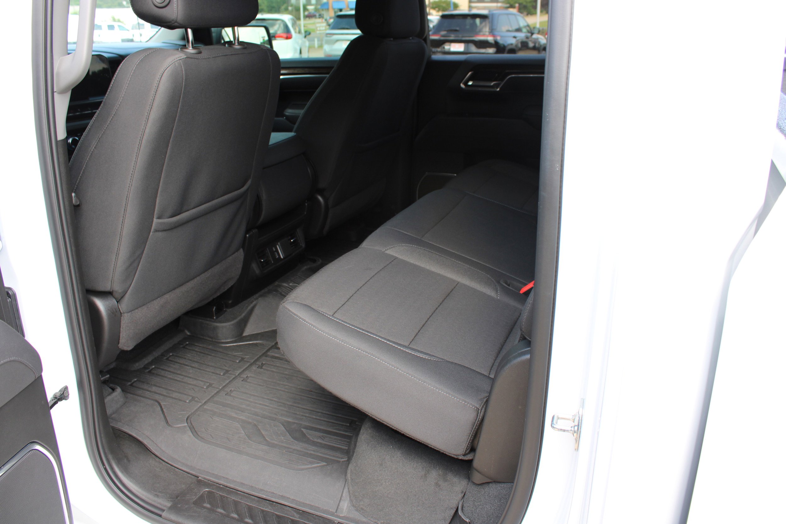 Used 2025 GMC Sierra 1500 Elevation w/ LPO, Elevation Black Package AWD/4WD image 22
