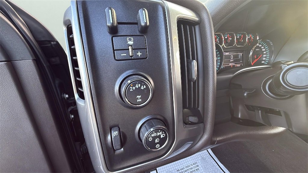 Used 2017 Chevrolet Silverado 2500 LT w/ All Star Edition image 19