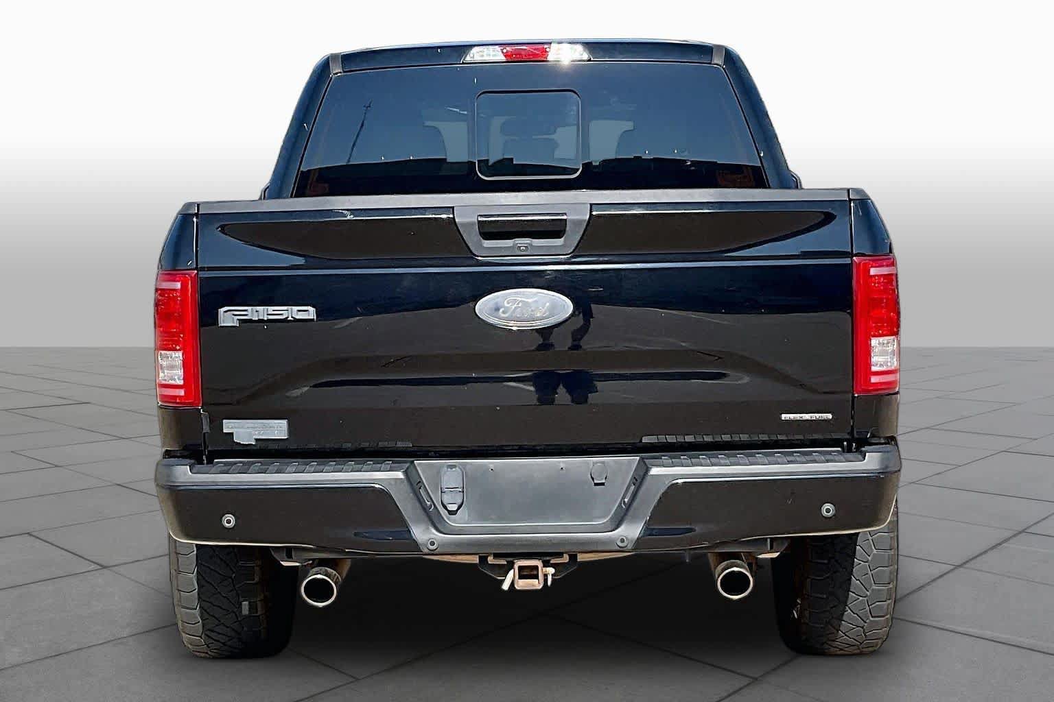 Used 2016 Ford F150 XLT w/ Equipment Group 302A Luxury AWD/4WD image 5
