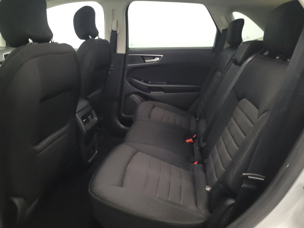 Used 2017 Ford Edge SEL AWD/4WD image 18