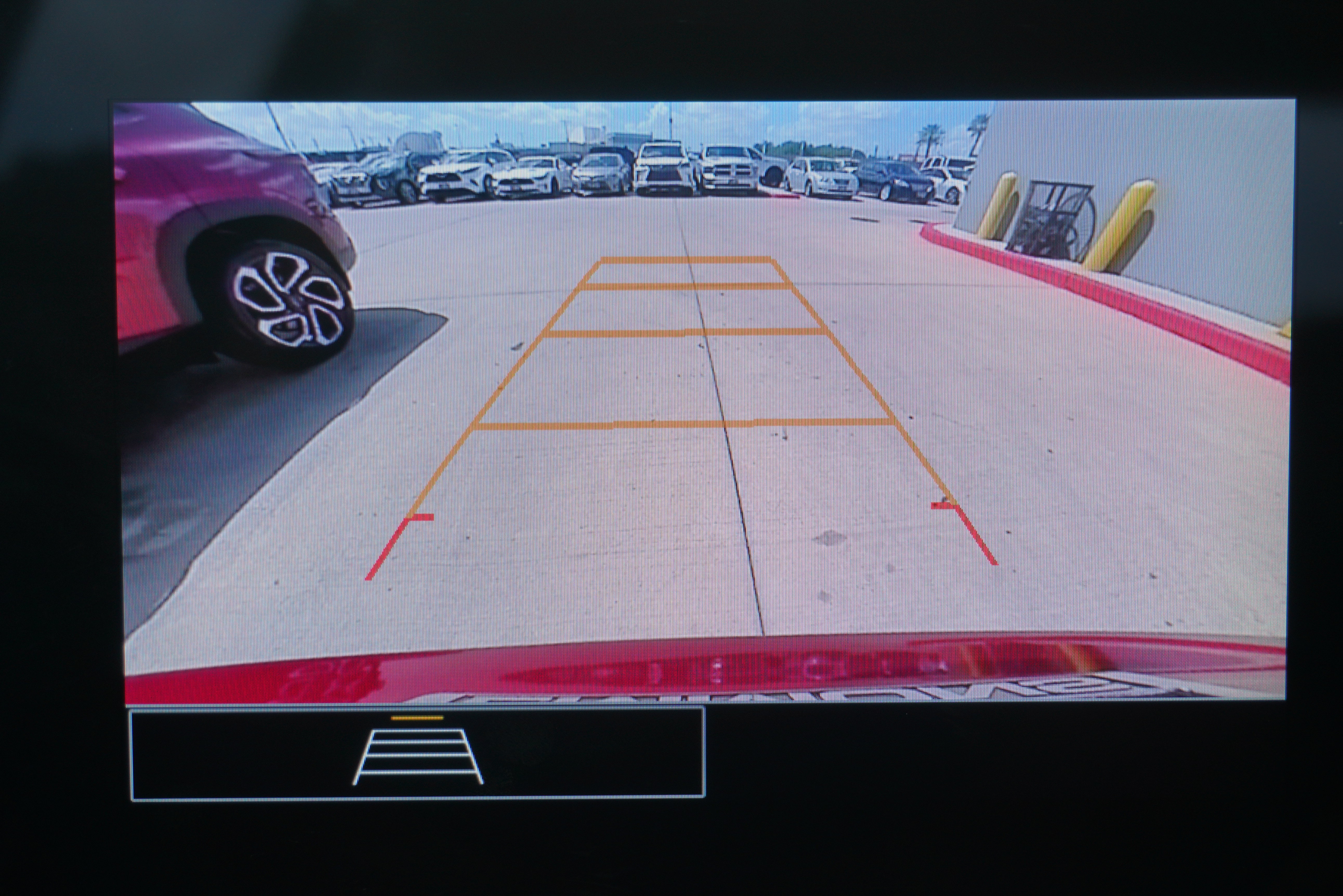 Used 2024 Chevrolet Trax LS w/ LS Convenience Package FWD image 17