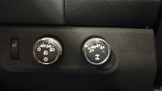 Used 2020 Chevrolet Colorado Z71 image 23