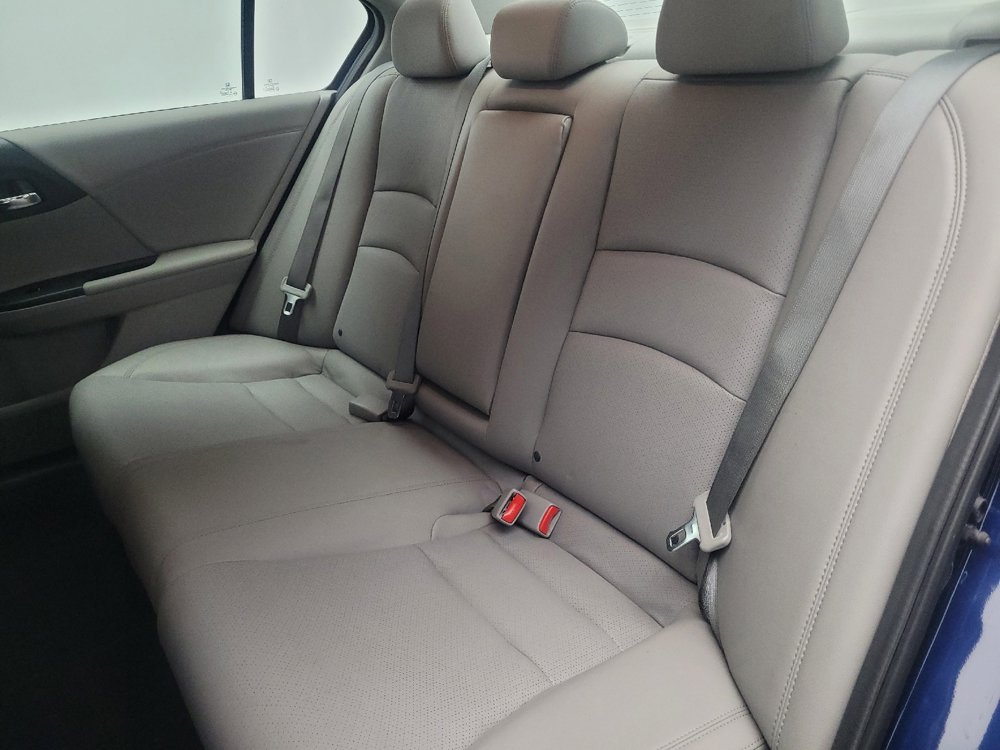 Used 2015 Honda Accord EX-L image 18
