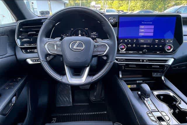Certified 2025 Lexus RX 450h AWD w/ Convenience Package image 8