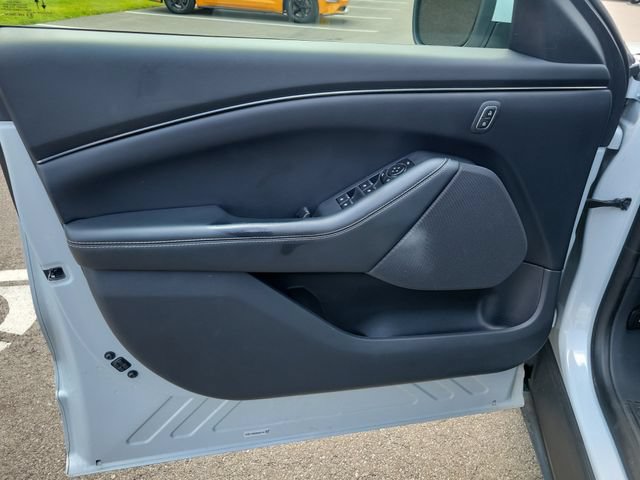 Used 2022 Ford Mustang Mach-E Select RWD image 23