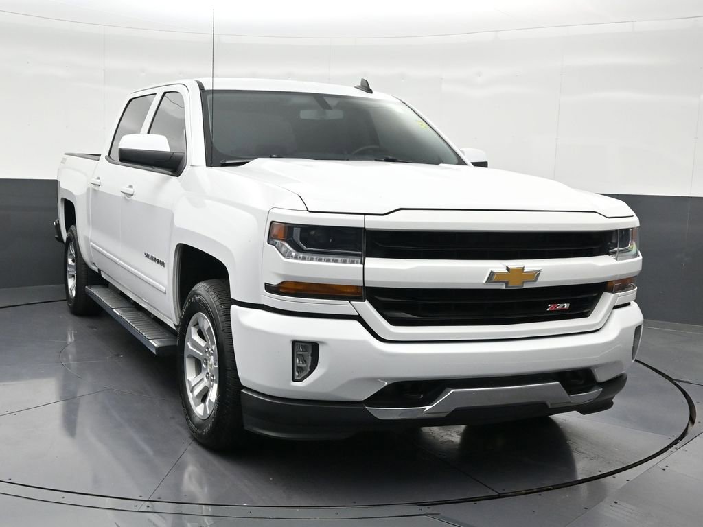 Used 2018 Chevrolet Silverado 1500 LT w/ All Star Edition image 8