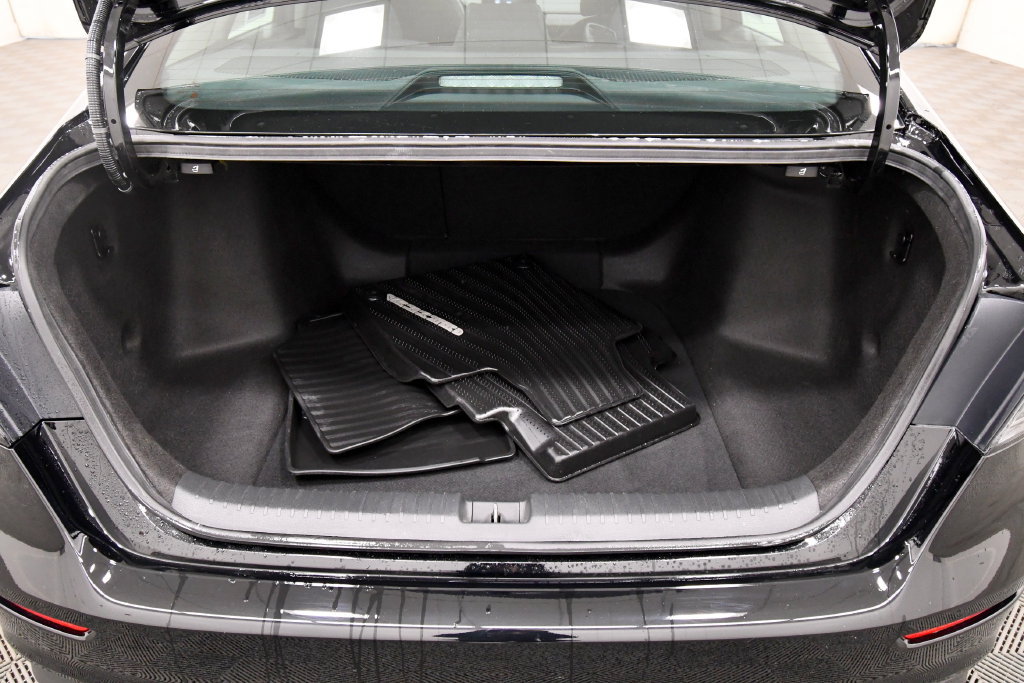 Certified 2024 Honda Accord EX image 7