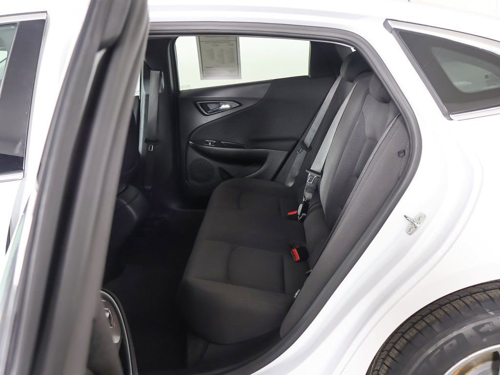 Used 2024 Chevrolet Malibu LS image 26