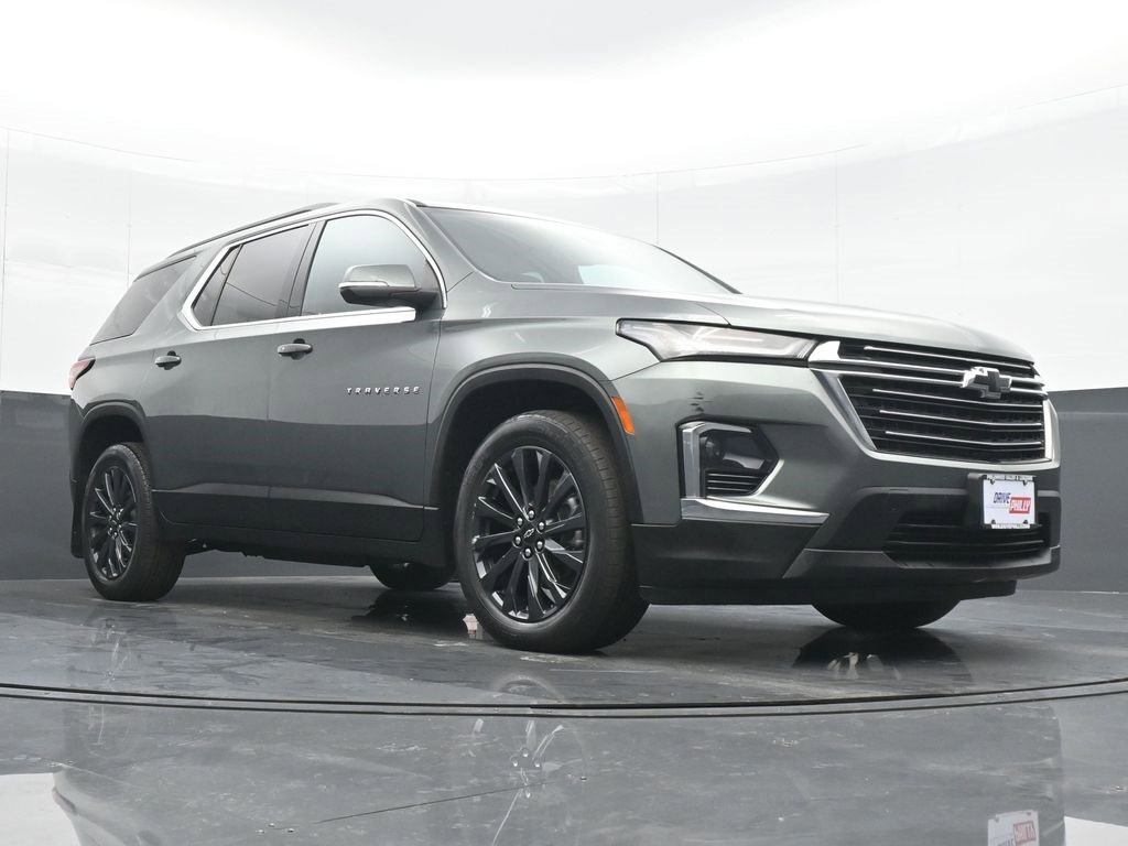 Used 2022 Chevrolet Traverse LT image 24