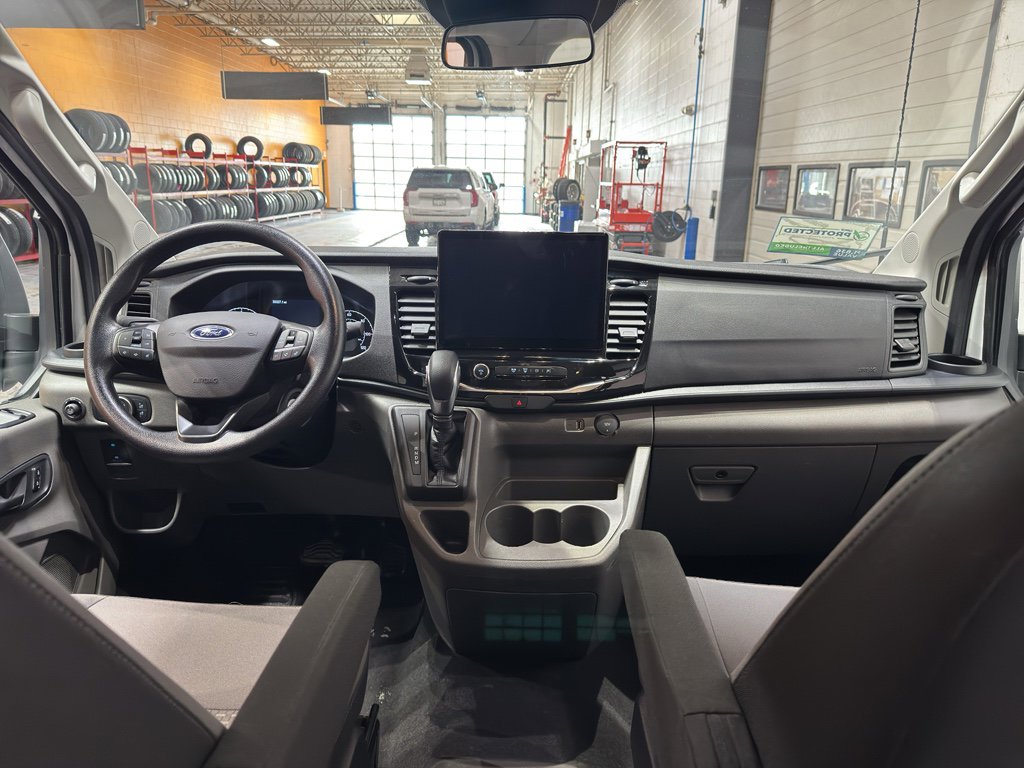 Used 2024 Ford Transit 350 XLT image 15