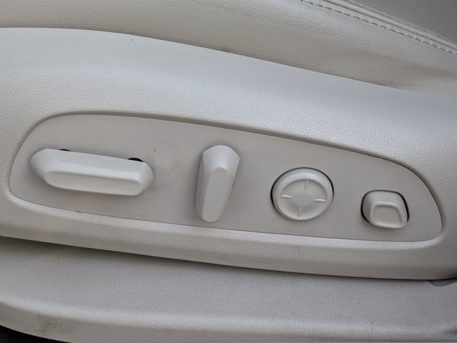 Certified 2020 Buick Enclave Premium w/ Sun and Sites Package FWD image 26