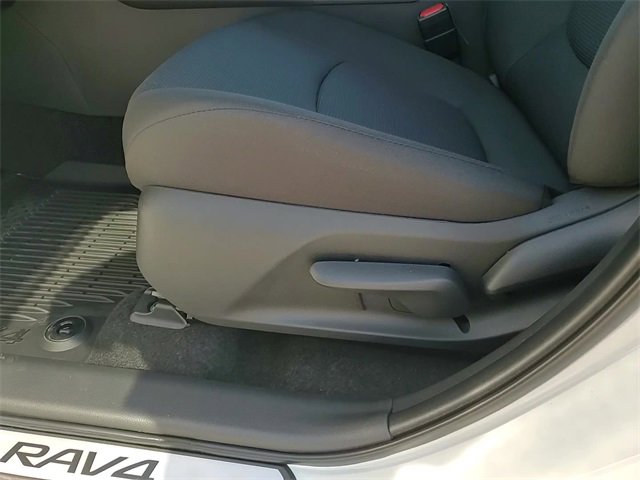 Used 2025 Toyota RAV4 LE image 12