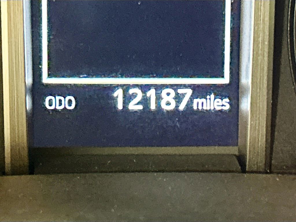 Used 2024 Toyota 4Runner TRD Off-Road Premium AWD/4WD image 10