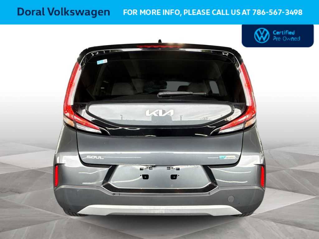 Used 2023 Kia Soul EX FWD image 7