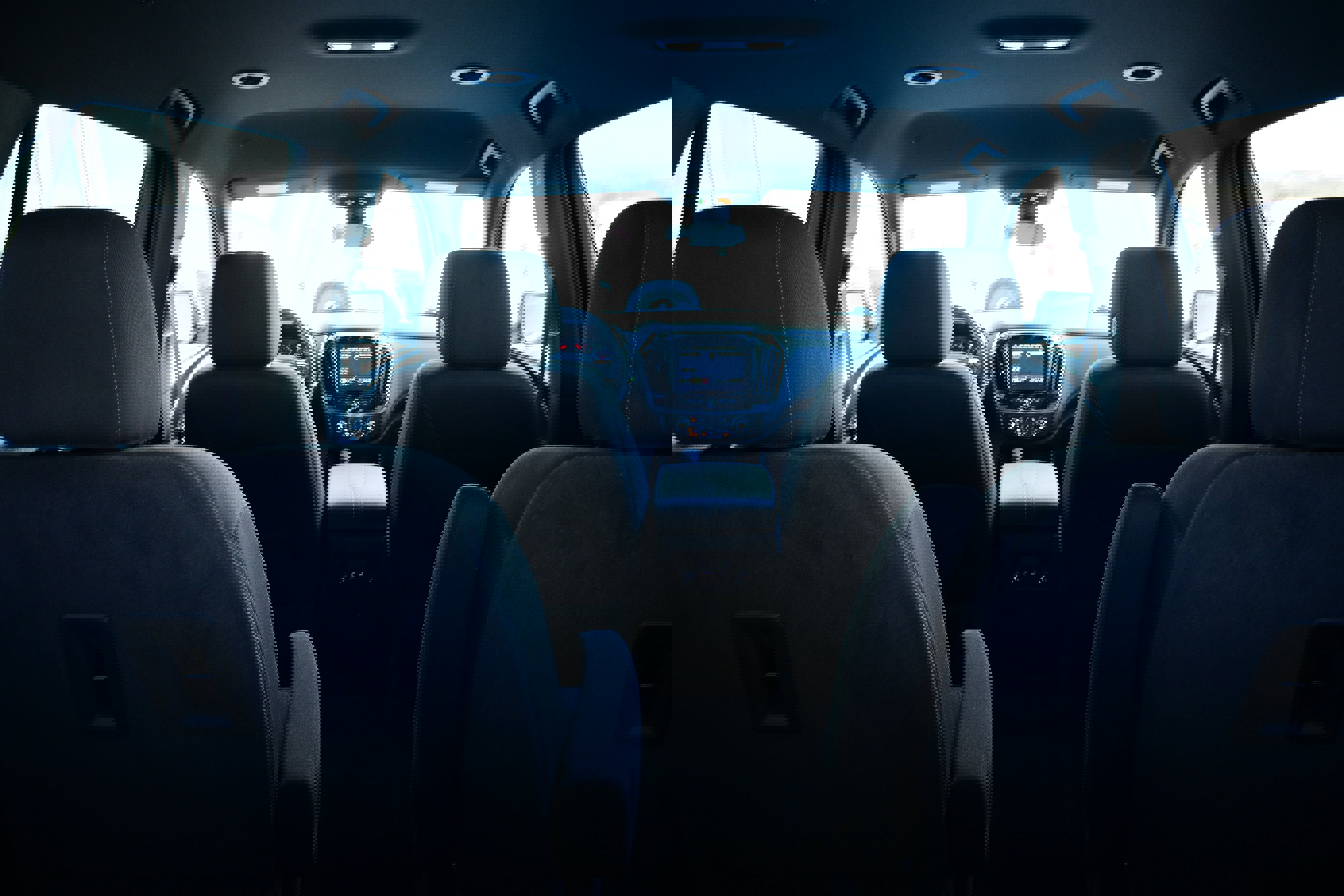 Used 2023 Chevrolet Traverse LT image 14