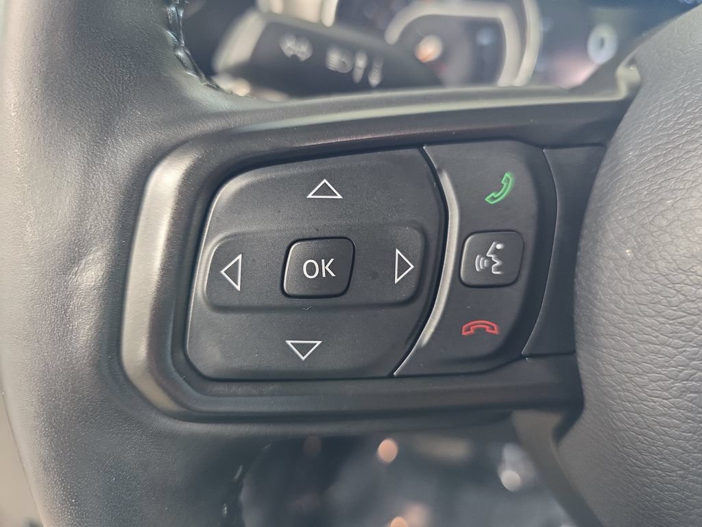 Used 2022 Jeep Wrangler Unlimited Sport AWD/4WD image 16