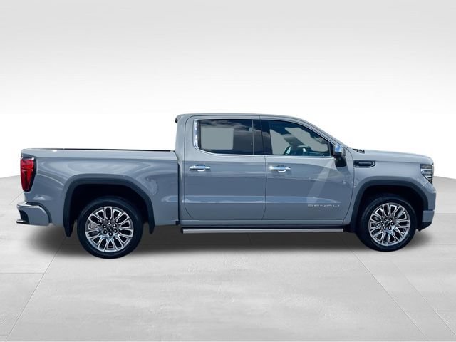 Used 2025 GMC Sierra 1500 Denali Ultimate AWD/4WD image 9