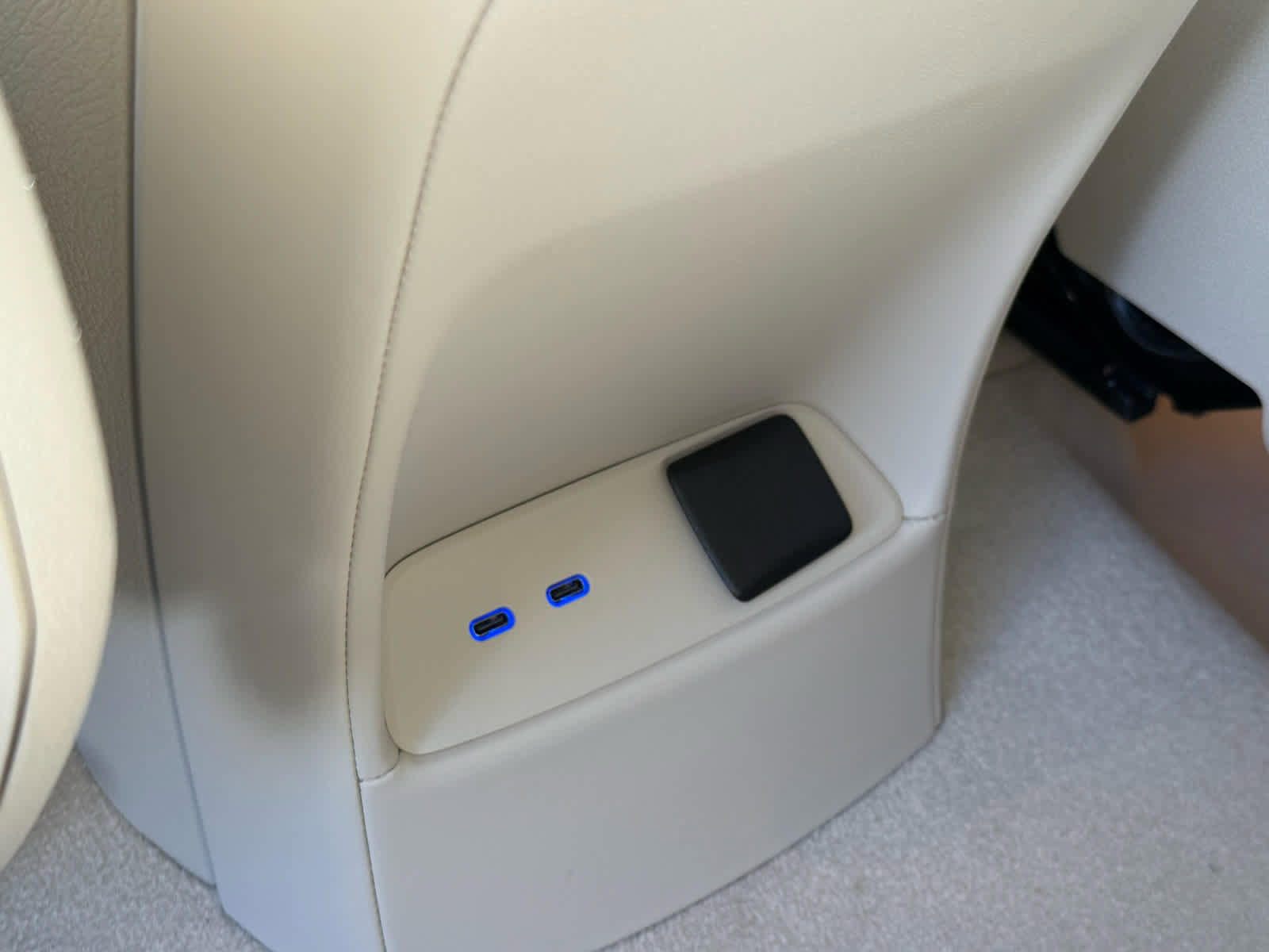 New 2026 Mercedes-Benz G 63 AMG 4MATIC image 31