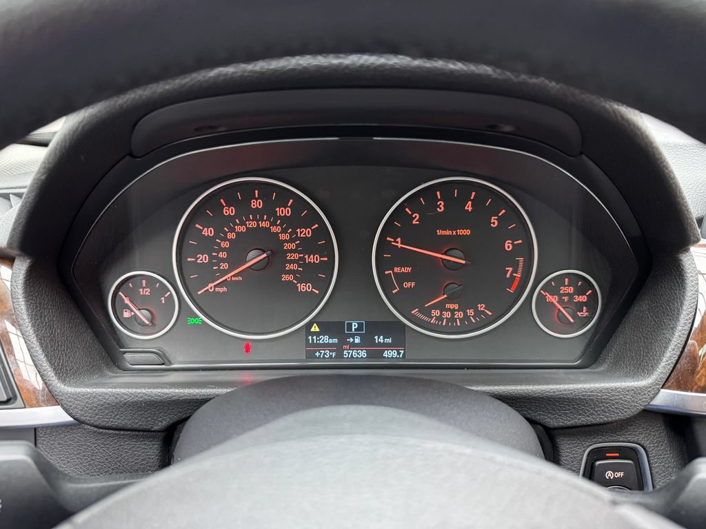 Used 2015 BMW 320i xDrive Sedan AWD/4WD image 17