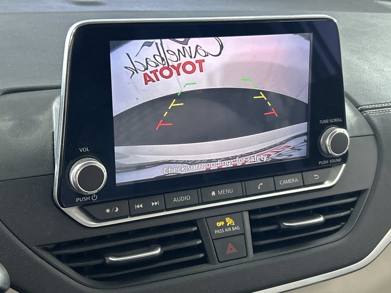 Used 2020 Nissan Altima 2.5 SV FWD image 18
