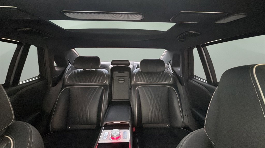 Used 2023 Genesis G90 3.5T image 23