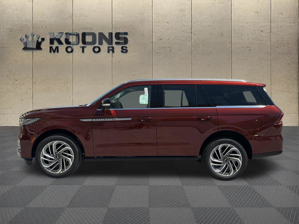 New 2027 Lincoln Navigator Reserve AWD/4WD image 4