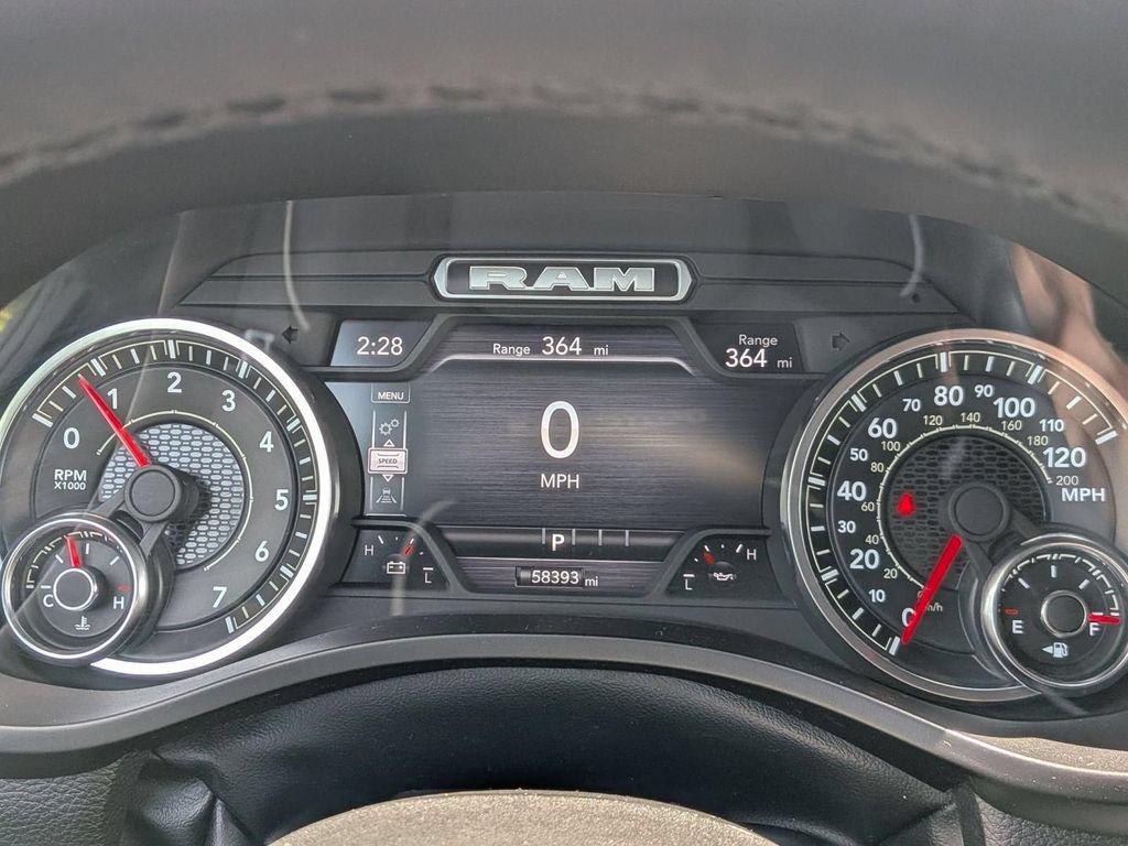 Used 2025 RAM 1500 Laramie AWD/4WD image 21