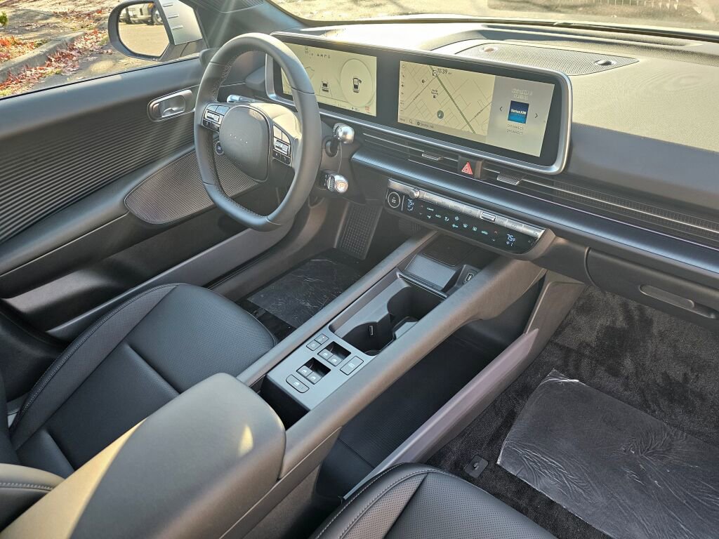 New 2025 Hyundai Ioniq 6 SEL image 11