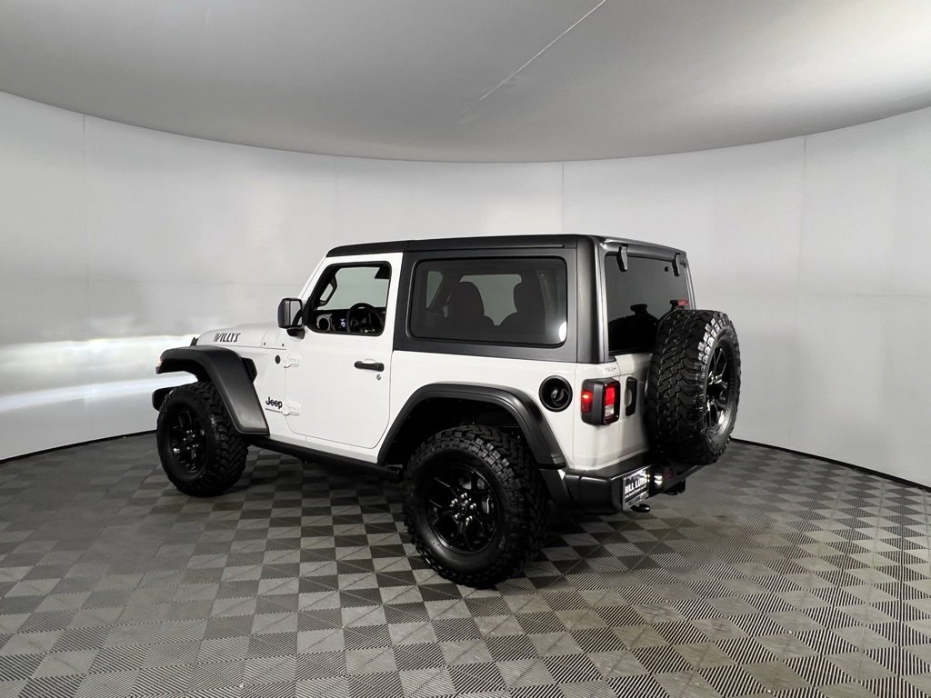 Certified 2024 Jeep Wrangler Willys image 6