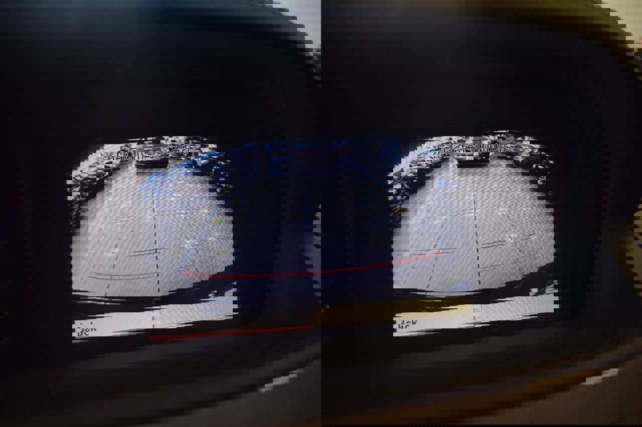 Used 2011 Mercedes-Benz S 550 image 31