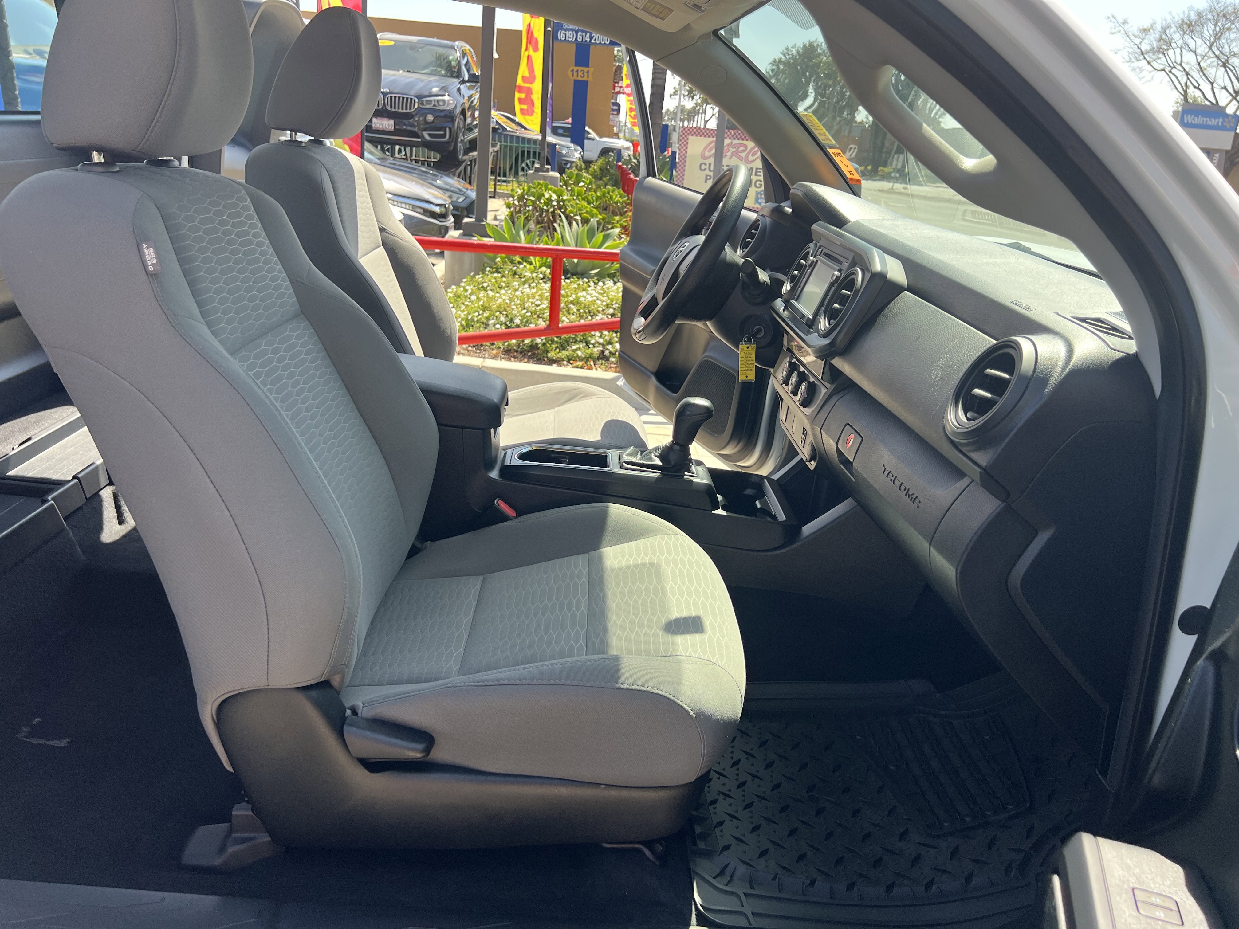 Used 2016 Toyota Tacoma SR RWD image 26