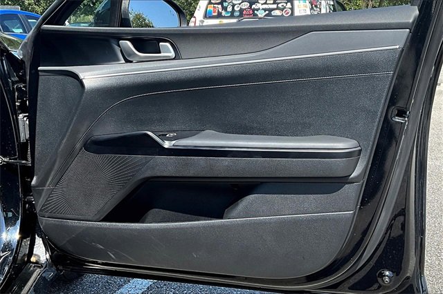 Used 2023 Kia K5 GT-Line image 25