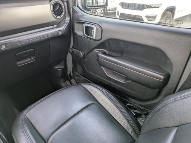 Used 2019 Jeep Wrangler Unlimited Sport image 15