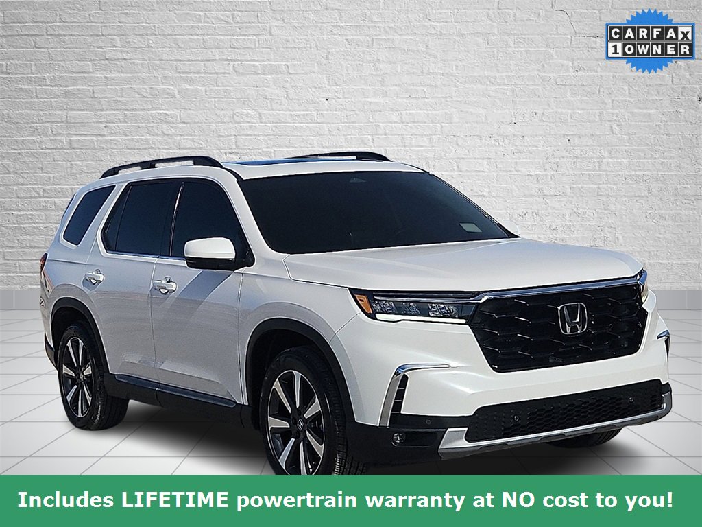 Used 2025 Honda Pilot Touring image 6
