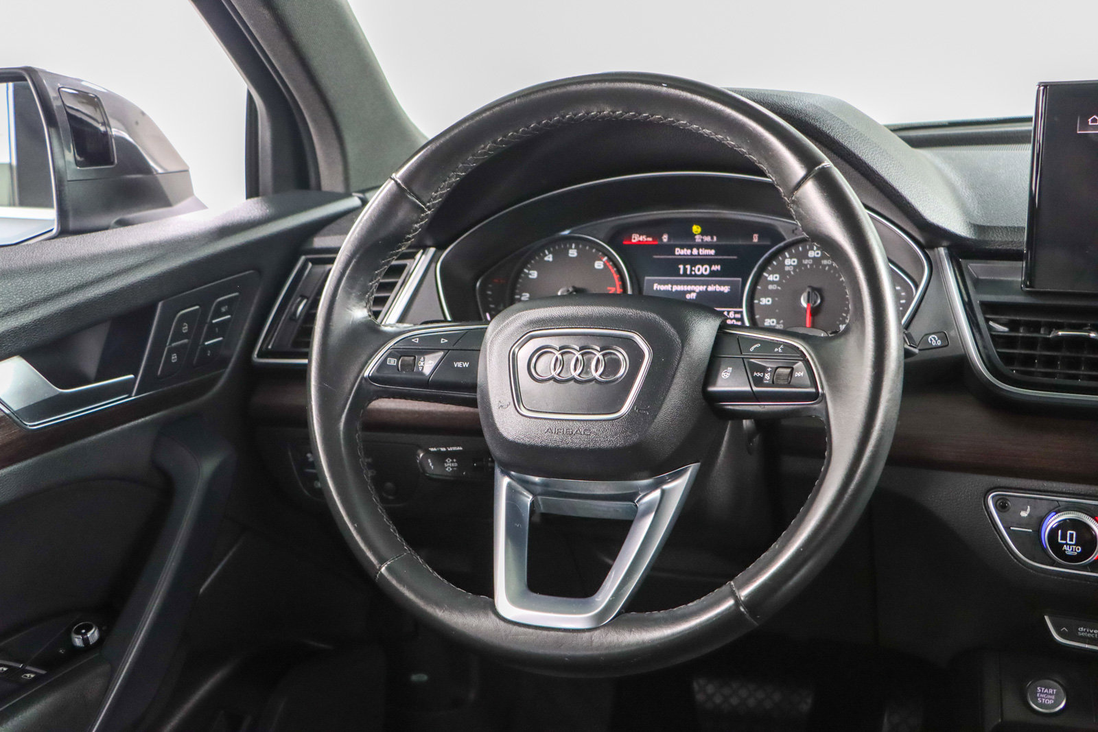 Used 2023 Audi Q5 2.0T Premium w/ Convenience Package image 12