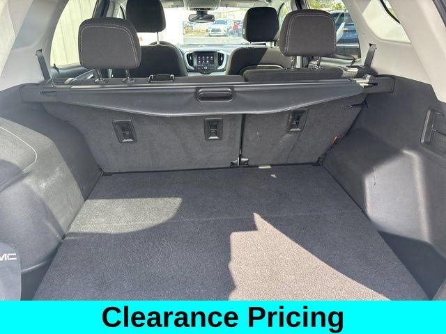 Used 2023 GMC Terrain SLE w/ Driver Convenience Package AWD/4WD image 34