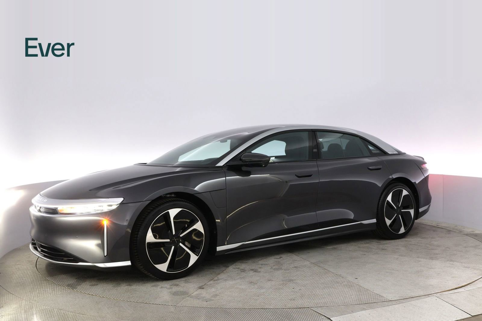Used 2023 Lucid Air Touring AWD/4WD image 18