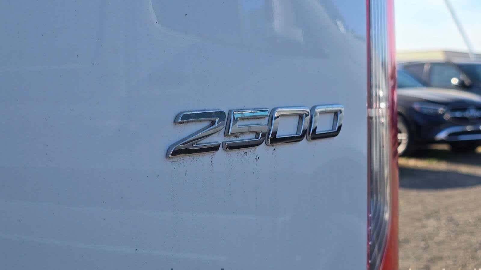 Used 2025 Mercedes-Benz Sprinter 2500 image 17