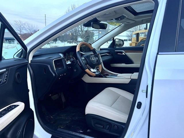 Used 2021 Lexus RX 450h AWD w/ Premium Package image 17