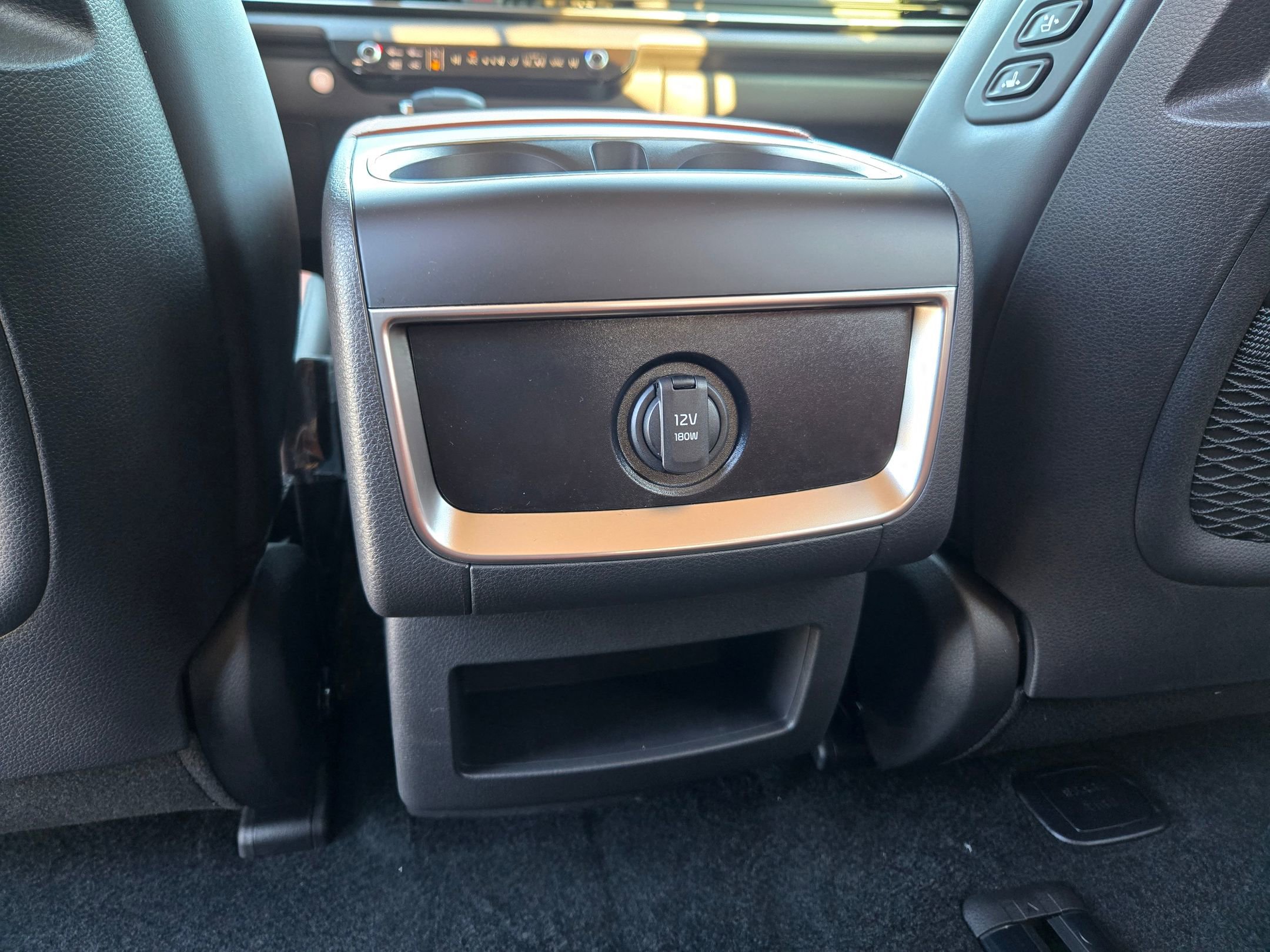 New 2026 Kia Carnival EX FWD image 35